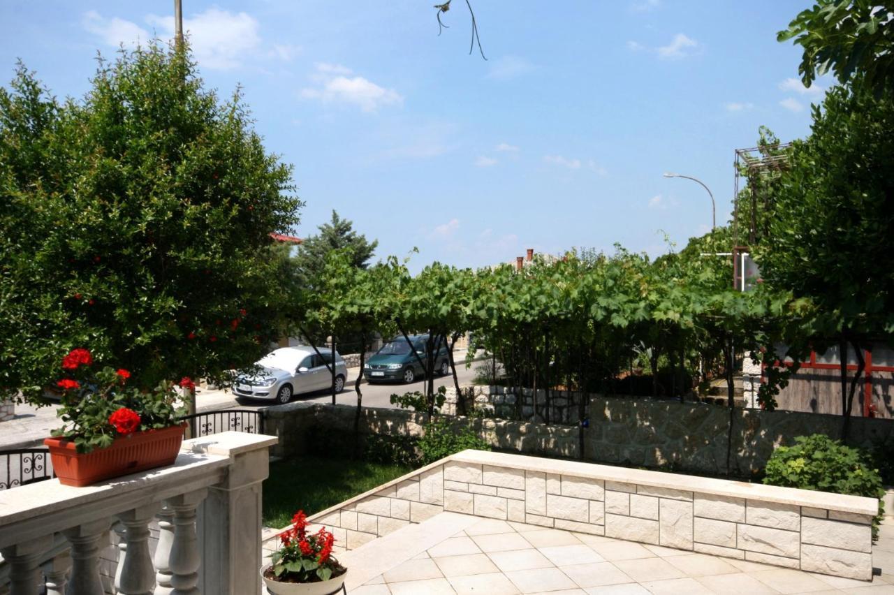 Apartments With A Parking Space Novi Vinodolski - 5593 Exteriér fotografie